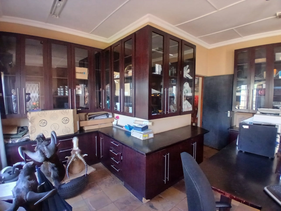 Bedroom Property for Sale in Kuruman Northern Cape